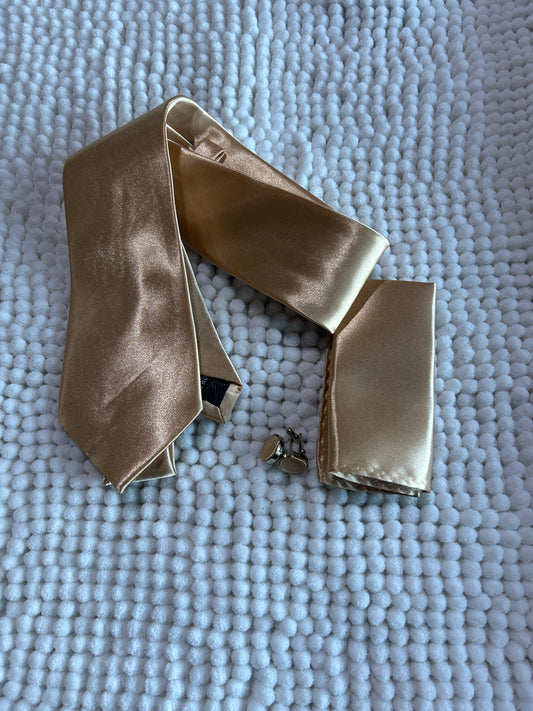 Champagne/Light Brown Tie and pocket square set