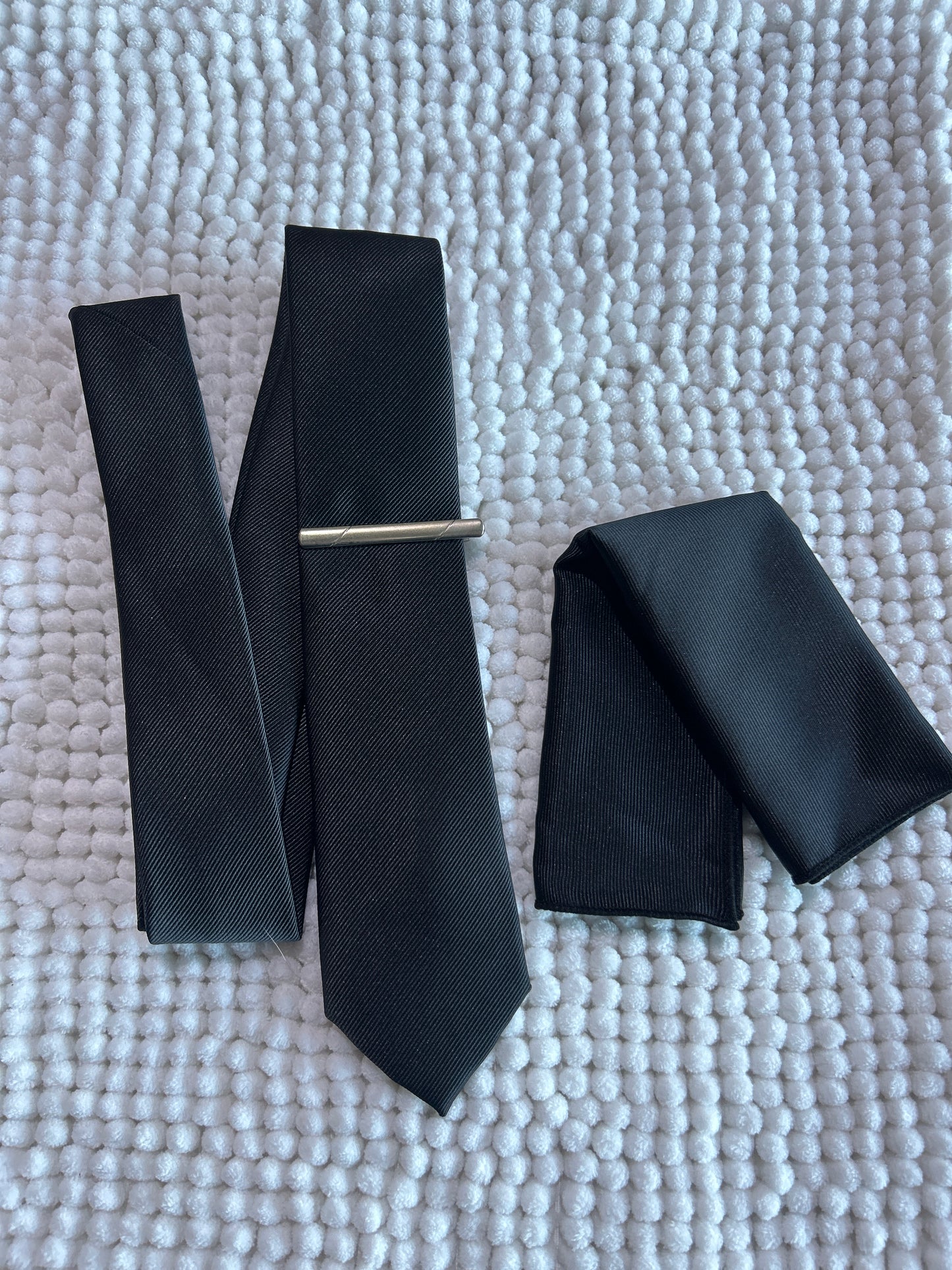 Black textured Tie and Pocket Square