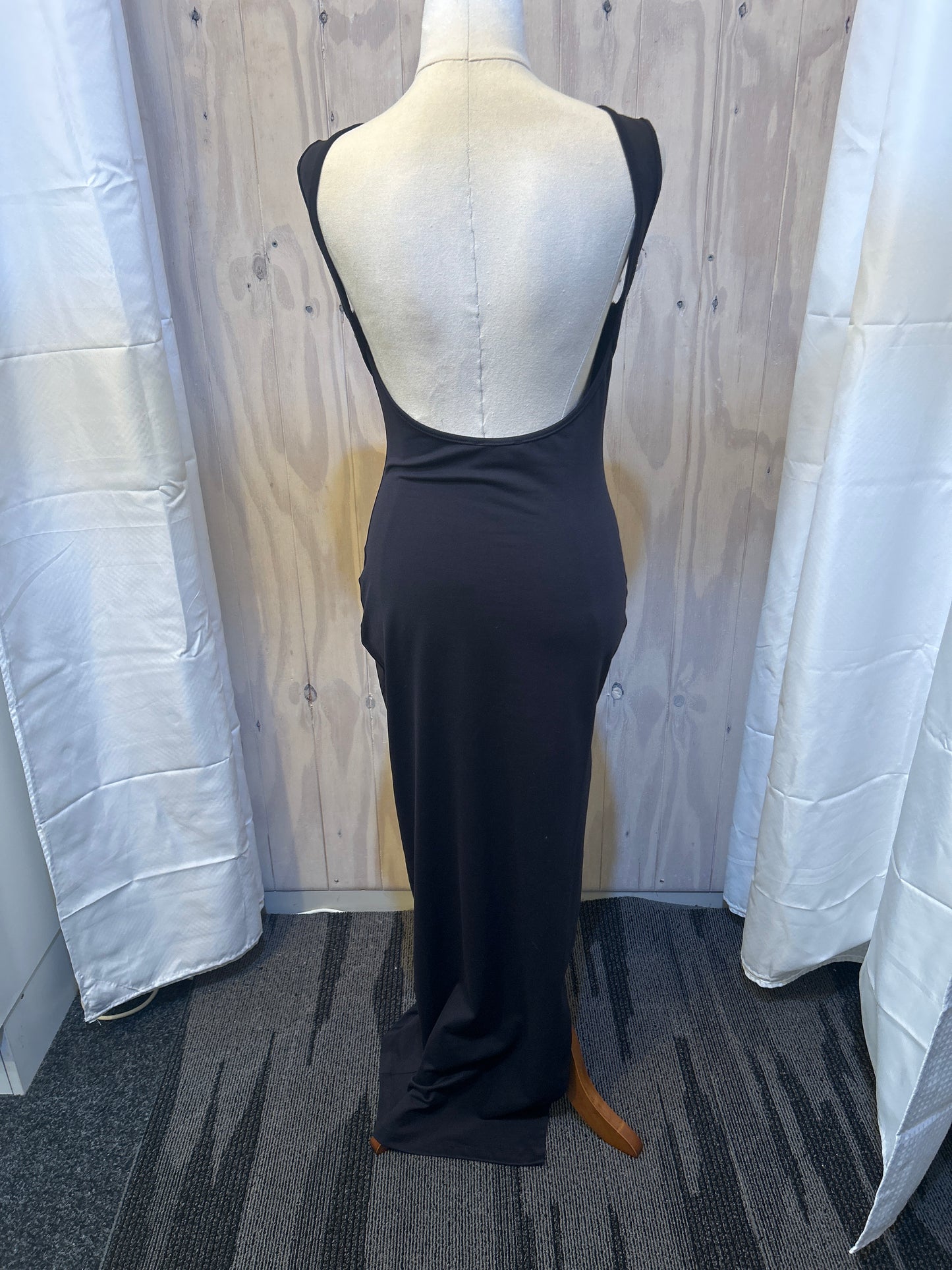 Twist and Turn Maxi