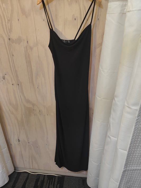 Sleek Slip