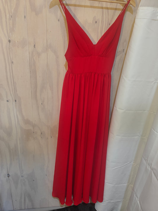 Timeless red dress